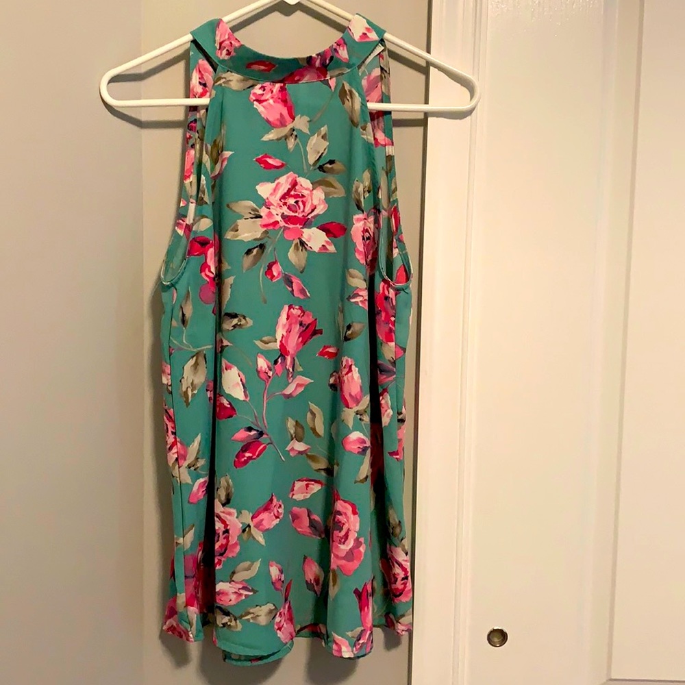 NWOT halter maternity top